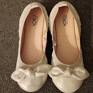 Nordstrom Rack Girl Slip-on Flats  -silver (light), size 13 M - NEW